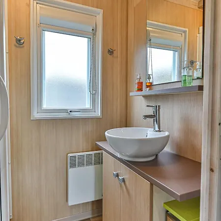 68 Village De La Apartament La Parée Preneau