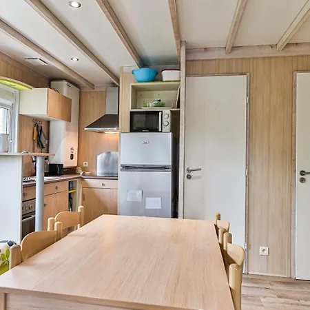 68 Village De La Διαμέρισμα *